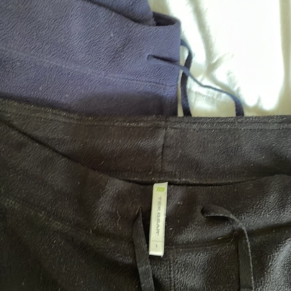 4 pairs of ladies lounge fleece pants - Picture 4 of 4